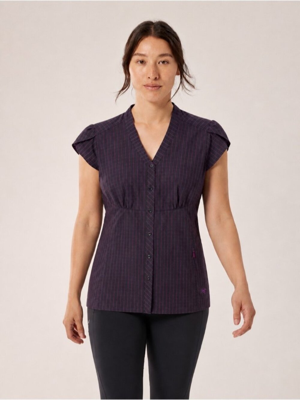 Arc'teryx women Purple Pink Striped Button dwn Blouse V-Neck flutter Sleeve M